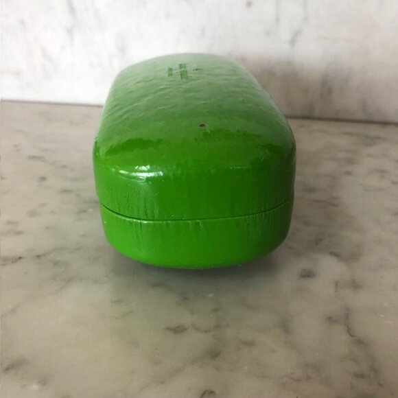 KATE SPADE Wink Wink Green Hard Glass Clamshell Case - Picture 5 of 10